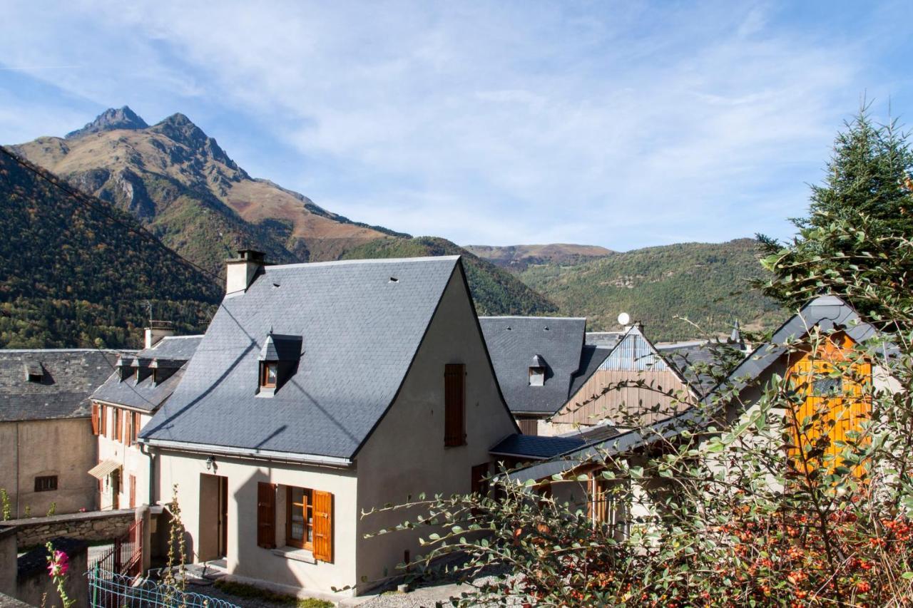 Gite Calme Bazus-Aure Exterior foto